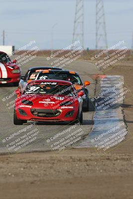 media/Jan-14-2024-CalClub SCCA (Sun) [[2b2dc9dce5]]/Group 7/Outside Grapevine/